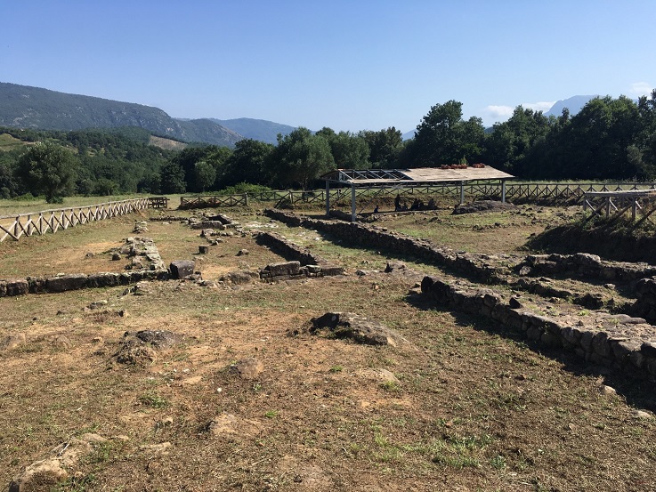 Caselle in Pittari, veduta dell'area archeologica di Laurelli